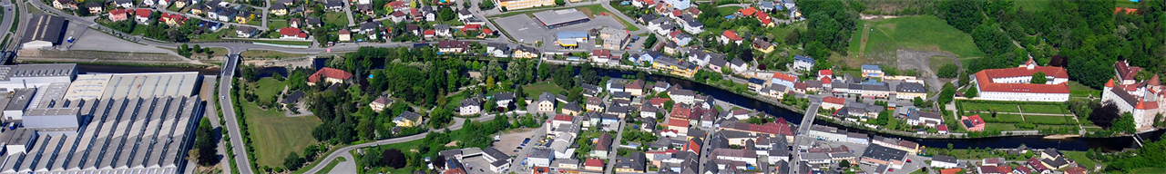 Luftbild Schwertberg mit Schloss