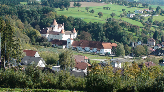 Das ist ein Foto vom Schloss Schwertberg
